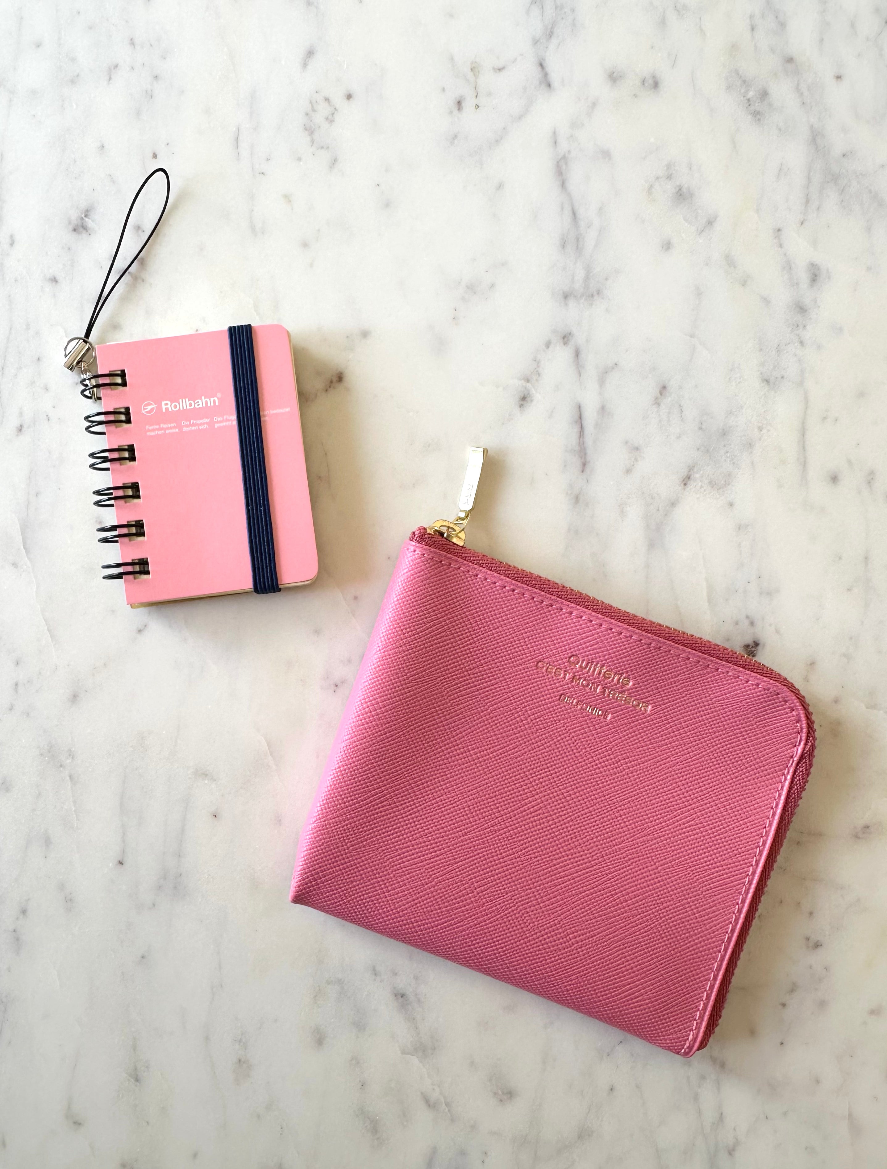 Delfonics Quitterie PVC Japanese Half Zip Wallet – Pink