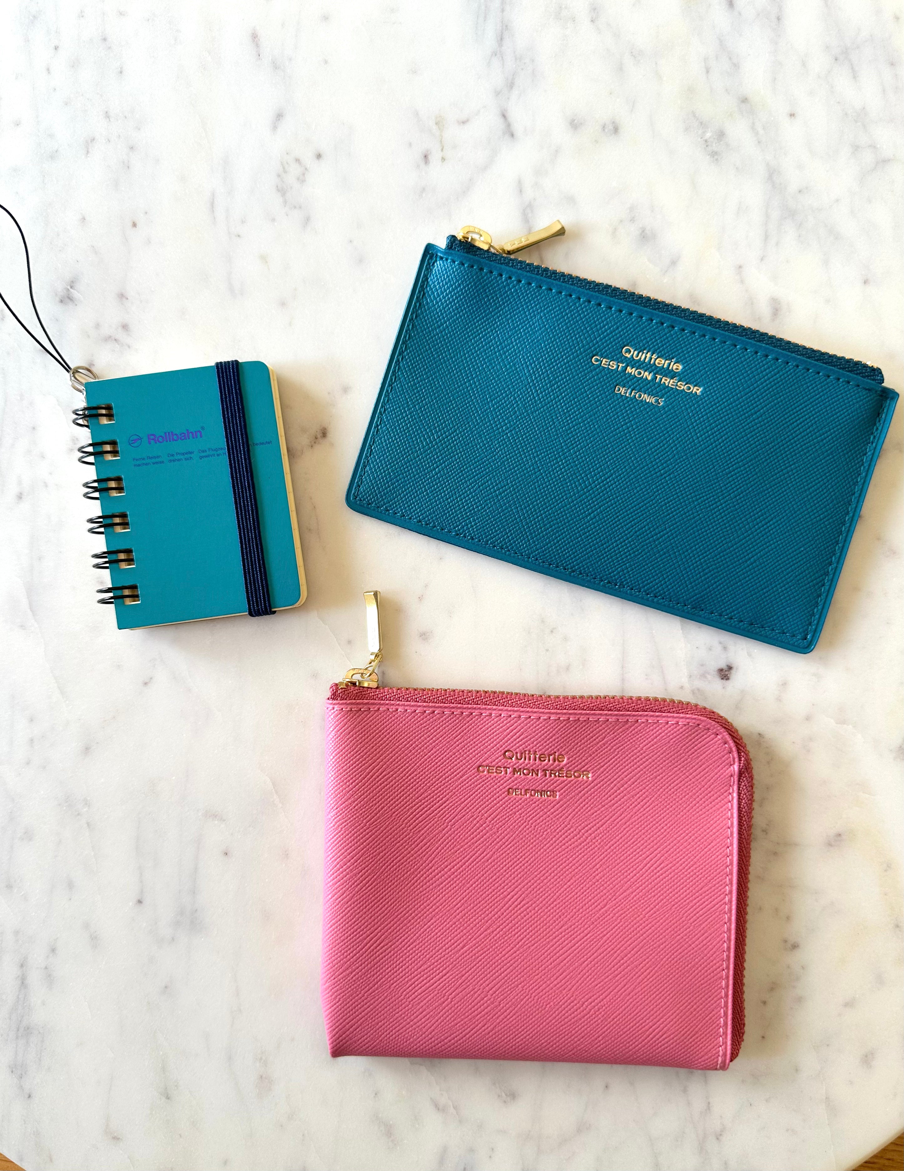 Delfonics Quitterie PVC Japanese Half Zip Wallet – Pink