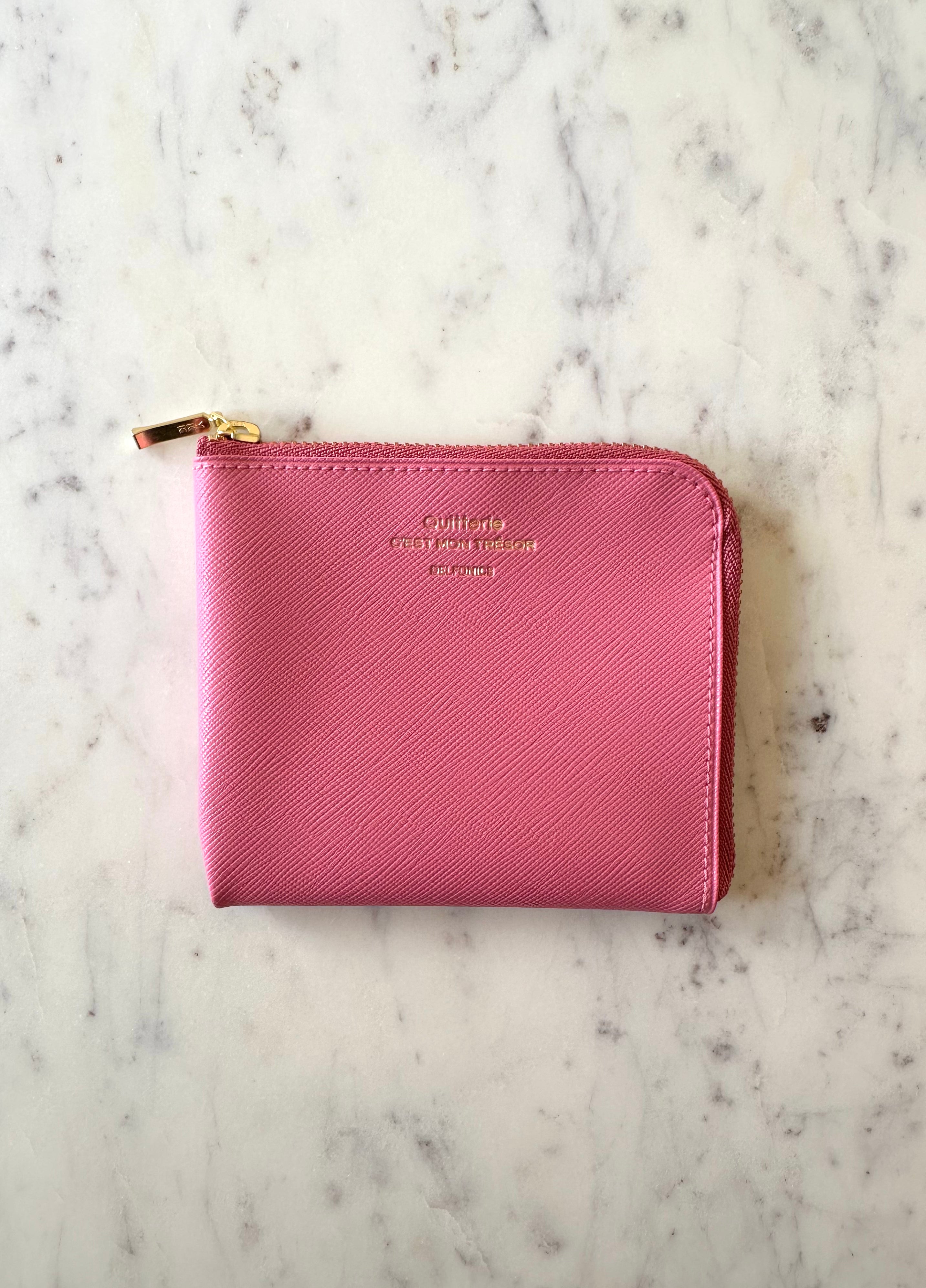 Delfonics Quitterie PVC Japanese Half Zip Wallet – Pink