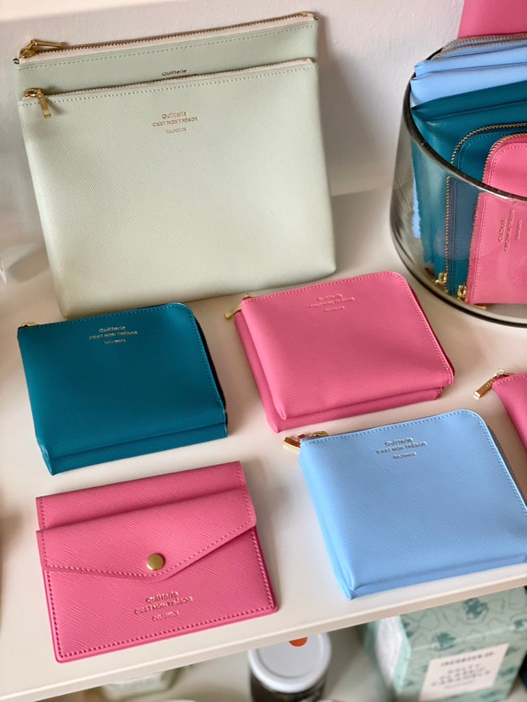 Quitterie Half Zip Wallet – Pink